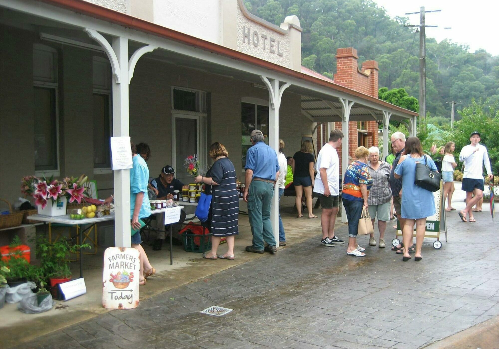 Butcher’s Hook Craft Shop Pop Up Farm Gate Market